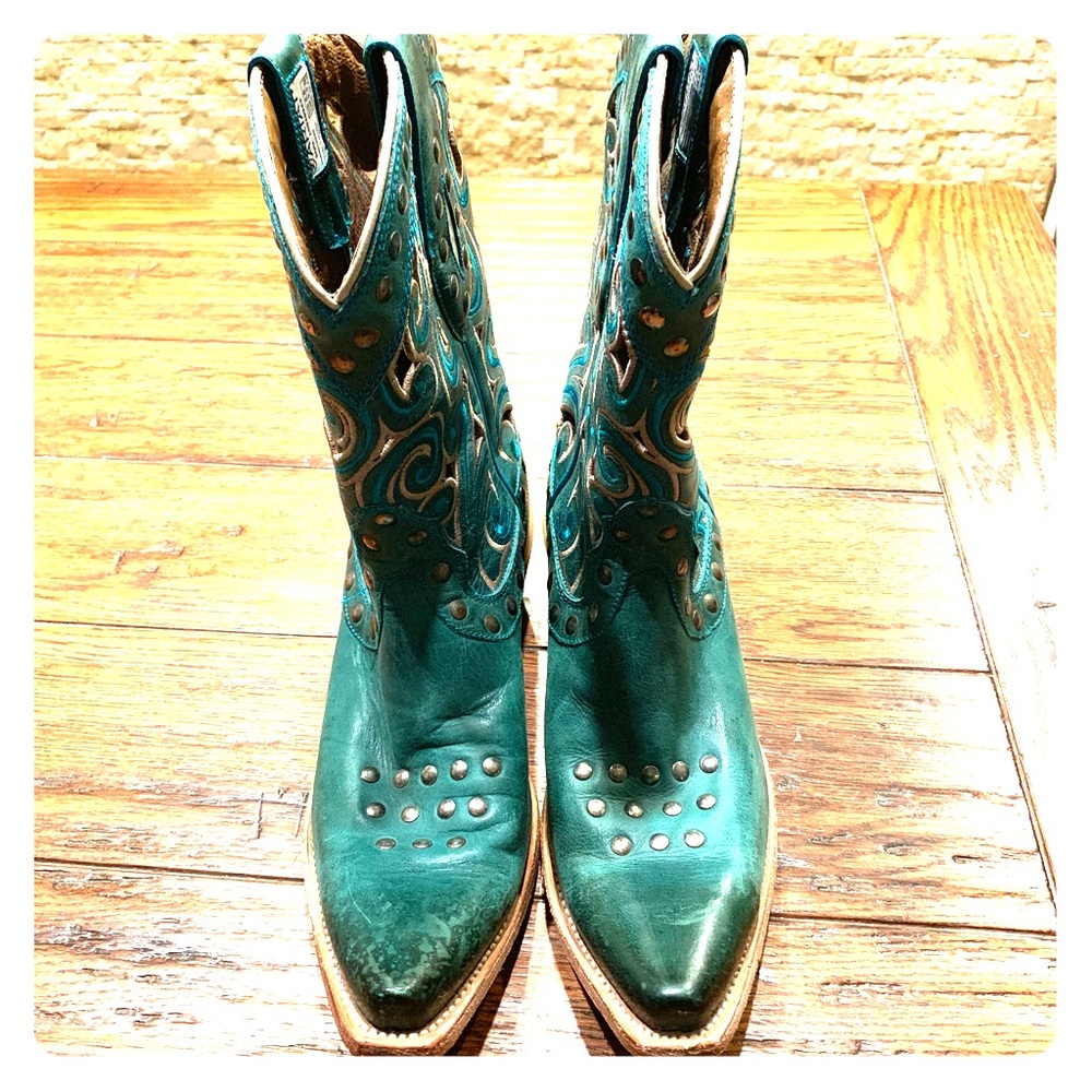 Ariat Cowgirl Boots